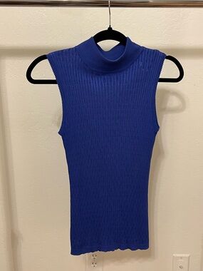 Sleeveless Ribbed Mock-Neck Tank